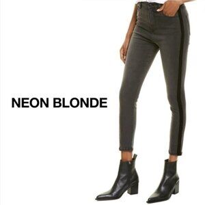 NEON BLONDE Bella Black Velvet Magic Sky High  Rise Skinny Jean Size 26